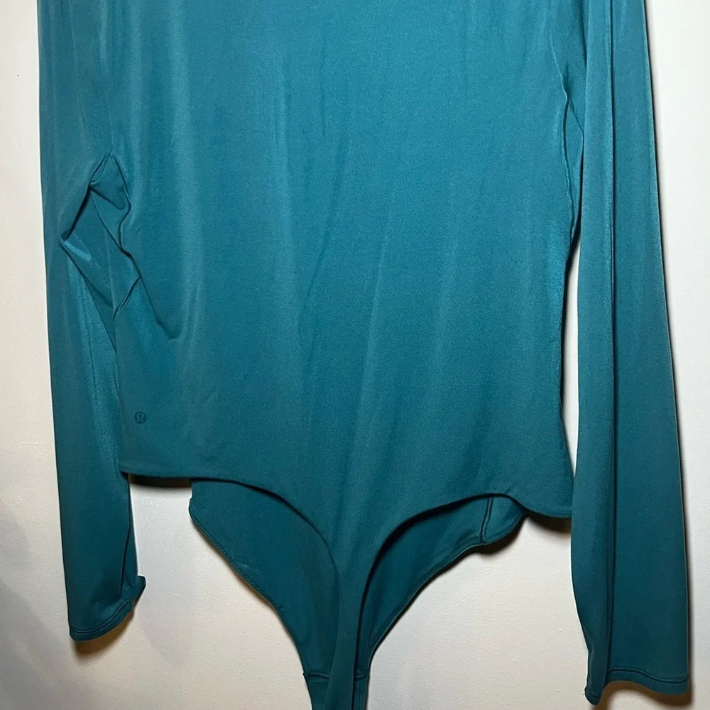 Lululemon Athletica Teal Long Sleeve Classic Night Out Turtleneck Bodysuit XL